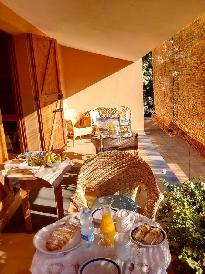 Via Dei Gerani B&B Sìnnai 외부 사진