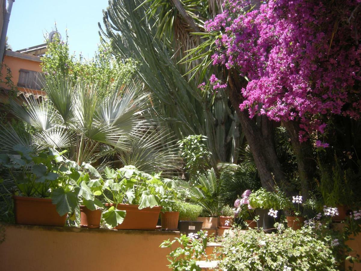Via Dei Gerani B&B Sìnnai 외부 사진